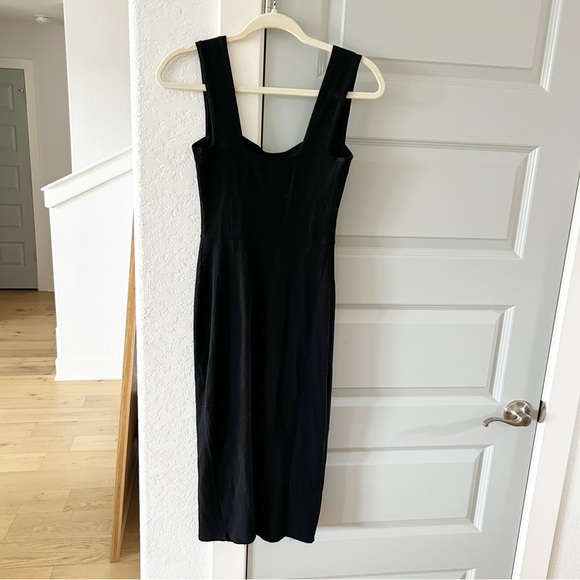 Reformation Cassi Knit Ribbed Midi Dress - Picture 4 of 6